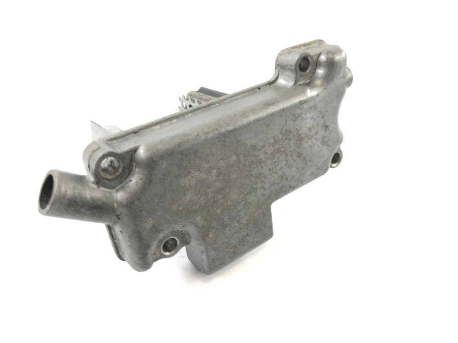 Kawasaki GPZ 1000 RX [1987] - engine cover top ventilation cover