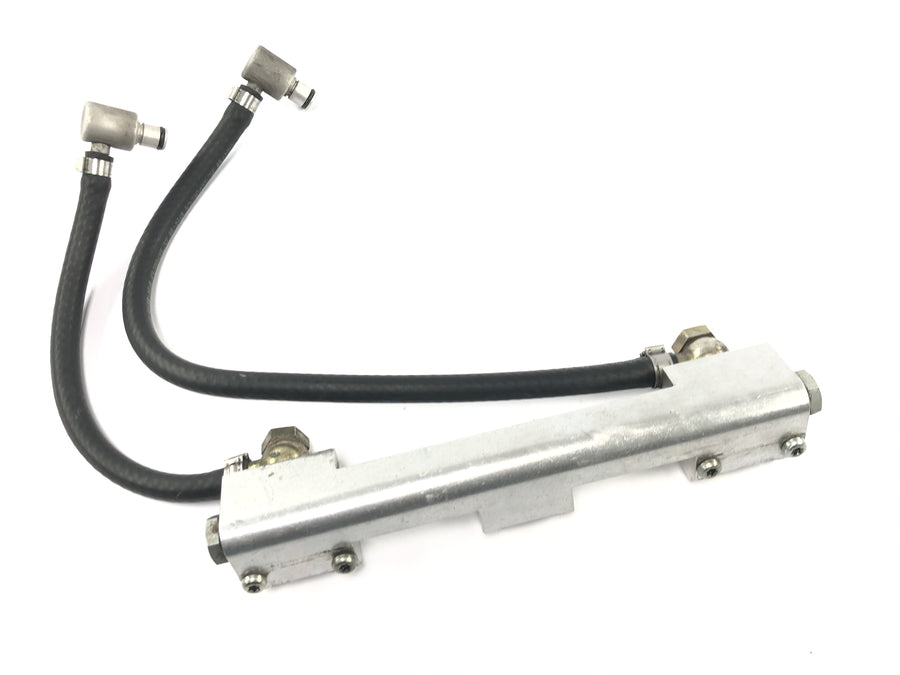 TRIUMPH DAYTONA 955I T595 [1998] - Fuel distributor fuel rail fuel rail