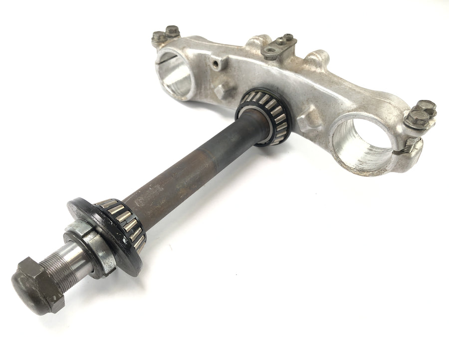 Suzuki DR 350 SK42B [1991] - fork bridge below