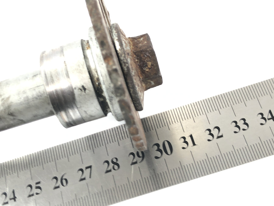 Honda XRV 750 Africa Twin RD04 [1990] - Rear axle with chain tensioners