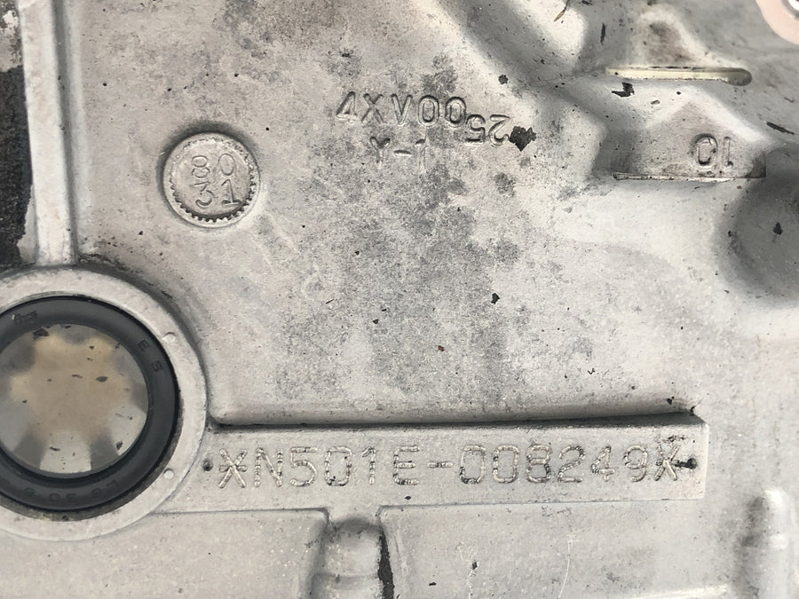 Yamaha YZF R1 RN04 [2001] - Engine block engine housing crankcase with pistons