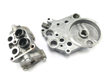 Kawasaki ZRX 1200 S ZRT20A [2001] - Oil pump oil filter housing pump unit