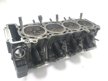Yamaha YZF R1 RN01 [1998] - cylinder head