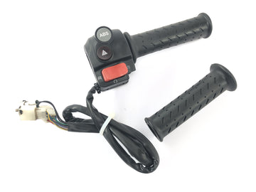 Moto Guzzi Stelvio 1200 8V [2016] - Handlebar switch right throttle grip ABS hazard warning lights