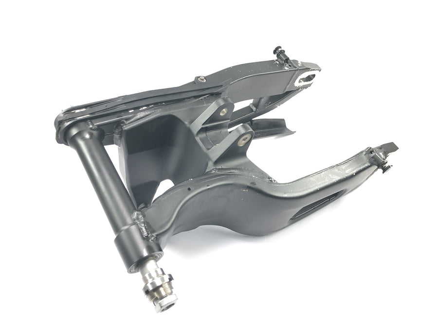 Honda CBR 1000 RR SC57 [2006] - Swingarm rear wheel swing arm with swingarm axle