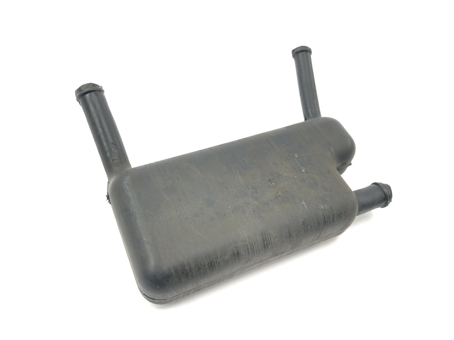 Honda Goldwing GL 1200 SC14 [1988] - Vacuum tank vacuum tank rubber tank