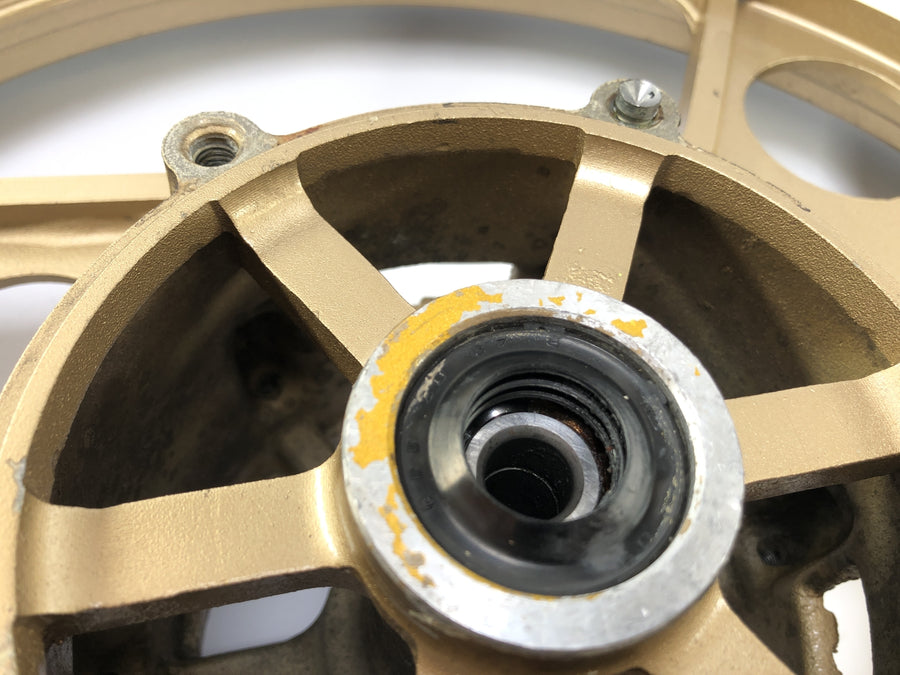 Yamaha RD 350 YPVS 31K [1984] - Front wheel rim gold