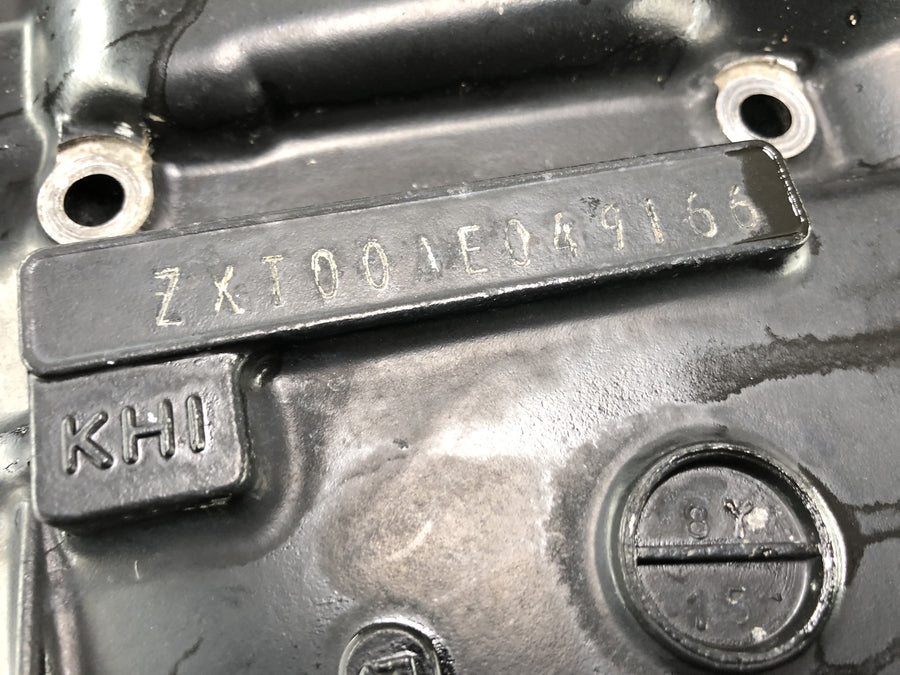Kawasaki ZX -10 ZXT00B [1990] - Motor block cylinder block crankcase empty housing
