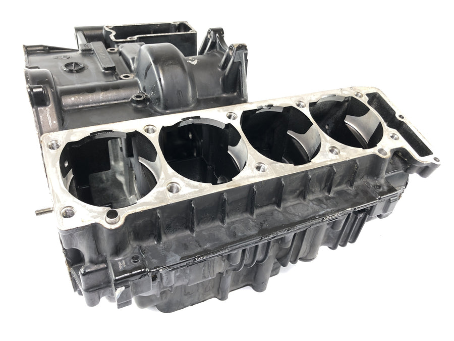 Kawasaki ZX -10 ZXT00B [1990] - Motor block cylinder block crankcase empty housing