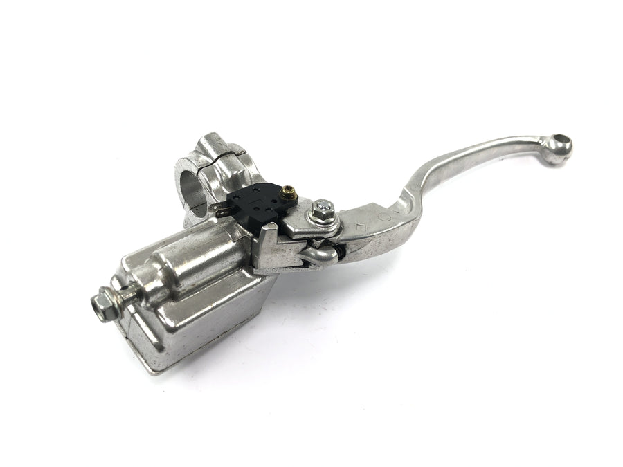 Kawasaki VN 1500 Mean Streak VN50T [2005] - handlebar fitting right hand brake pump front brake