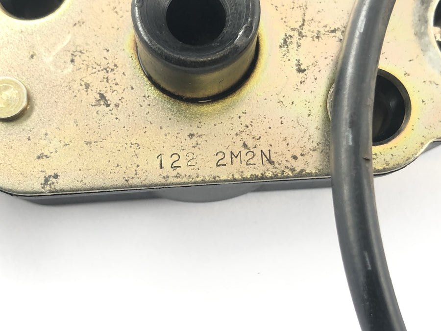 Suzuki GSF 1200 S Bandit WVA9 [2003] - Seat lock with Bowden train