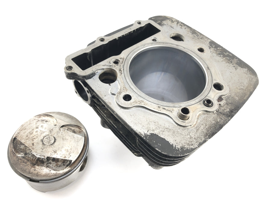 Yamaha TT 600 59X [1986] - cylinder with piston cylinder is welded