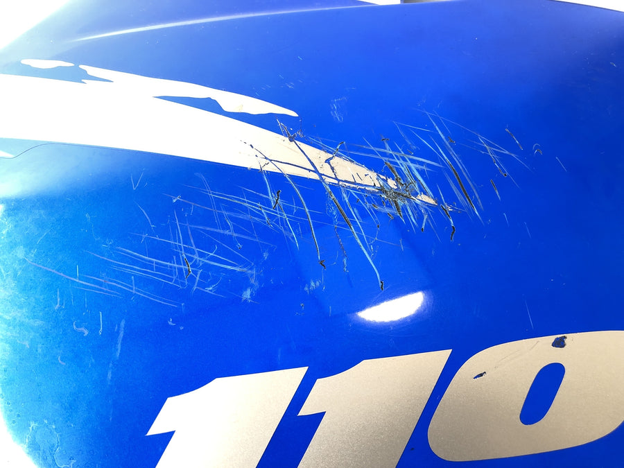Suzuki GSX-R 1100 W GU75 C [1994] - Fairing side panel right with scratches