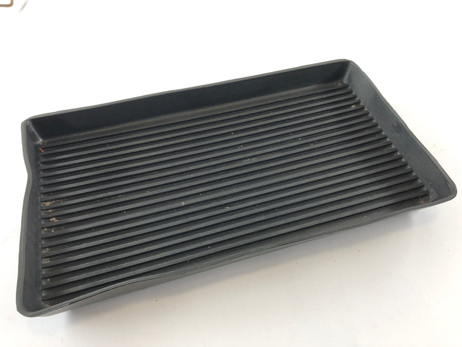 Moto Guzzi 850-T3 [1980] - Battery compartment
