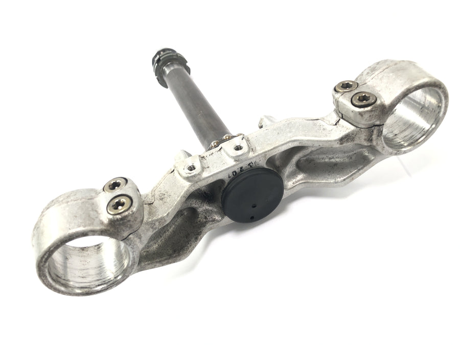 Yamaha TRX 850 4UN [1996] - Fork bridge below control shaft