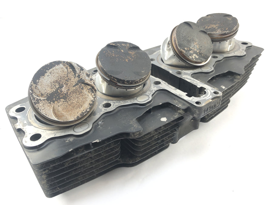 Honda CB 750 RC42 [1996] - cylinder with piston set