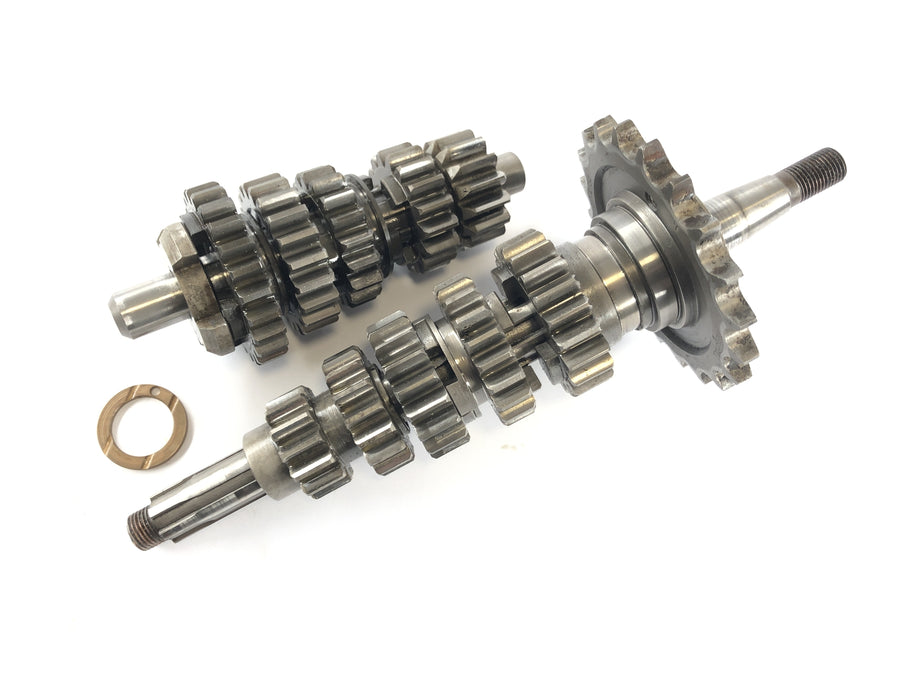Triumph Bonneville T140V [1976] gearbox