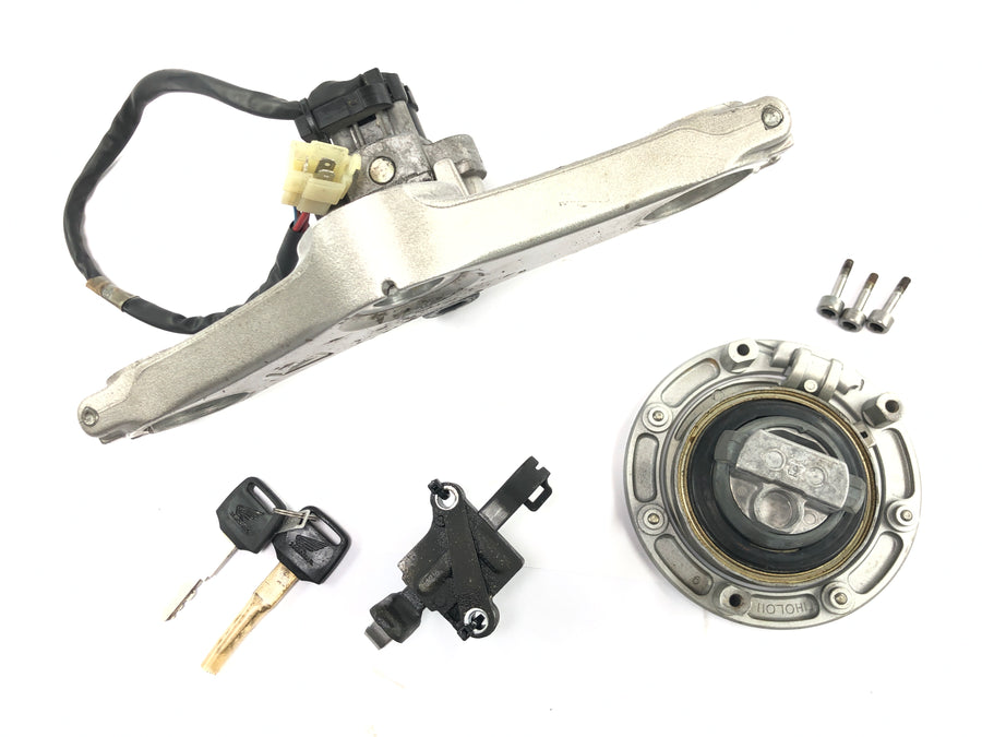 Honda VFR 800 FI RC46 [1999] - Lock set with upper fork bridge, ignition lock, seat lock, tank cap