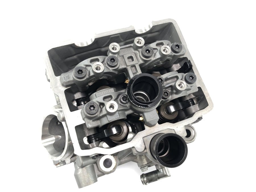 KTM 1050 Adventure [2017] - cylinder head at the rear