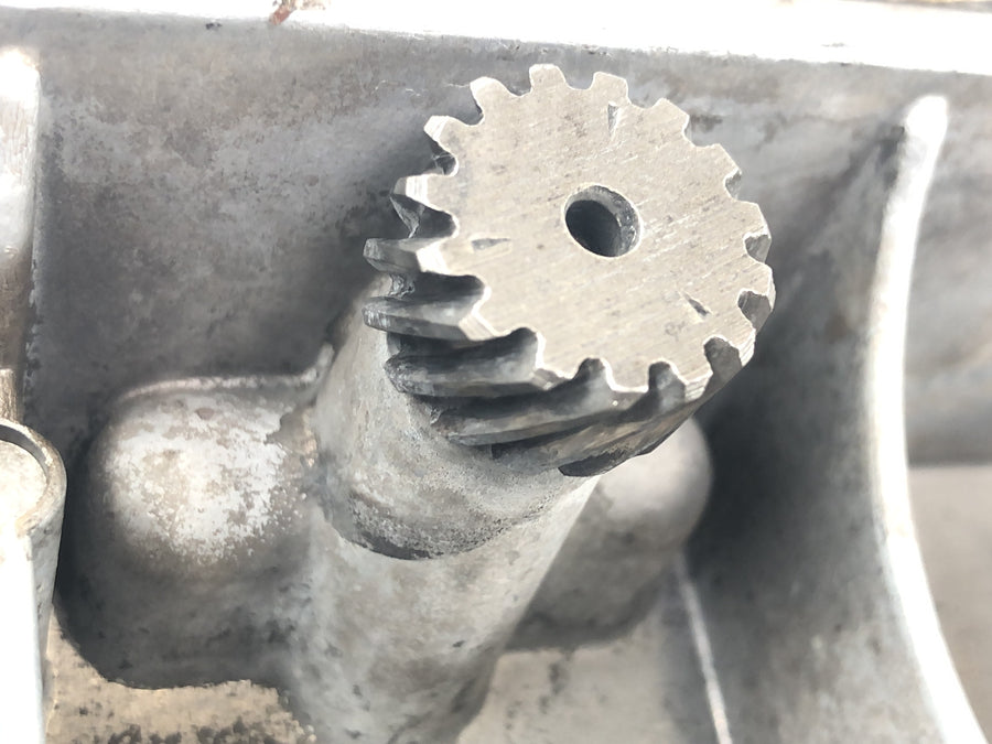 Laverda 1000 [1978] - valve cover cylinder head cover