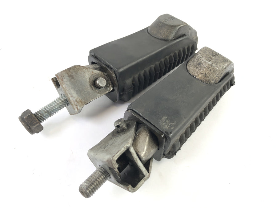 BMW K 100 RT [1988] - Passenger footrests left and right