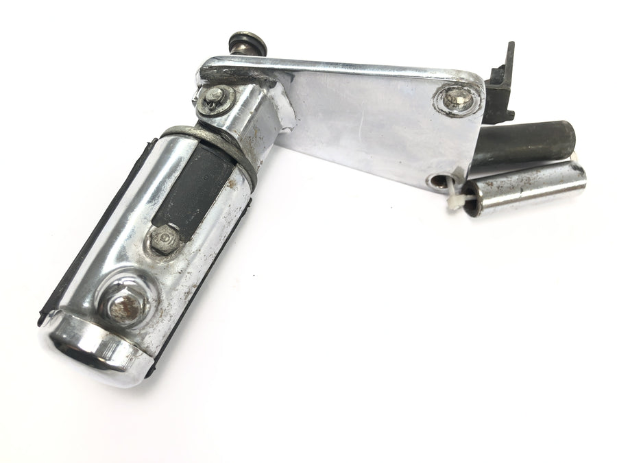 Honda VTX 1800 SC46 [2004] - Driver's footrest left with bracket