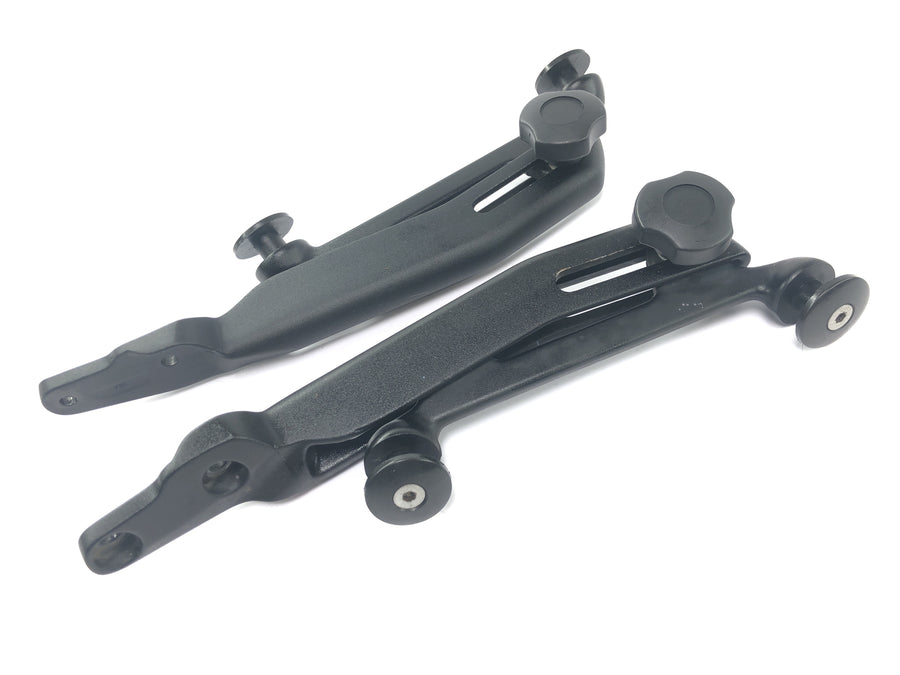 Moto Guzzi Stelvio 1200 8V [2016] - Windshield adjustment
