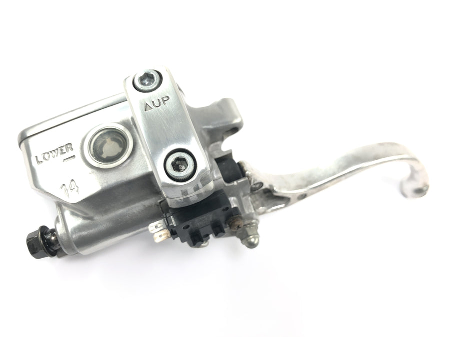 Honda VTX 1800 SC46 [2004] - Front brake pump, brake lever bent, right handlebar fitting