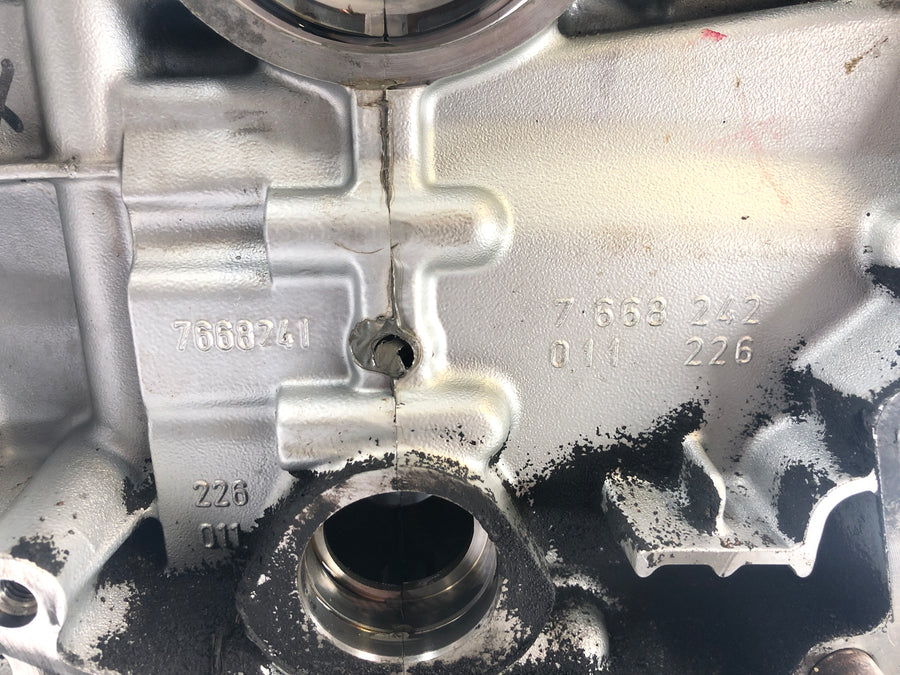 BMW R 1200 GS R12 K25 [2004] - Engine housing engine block crankcase fuselage engine