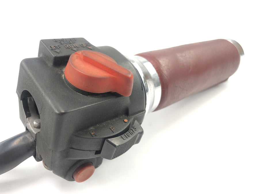 Honda GL 500 Silverwing PC02 [1982] - Gas grip rotary handle Right handle switch unit