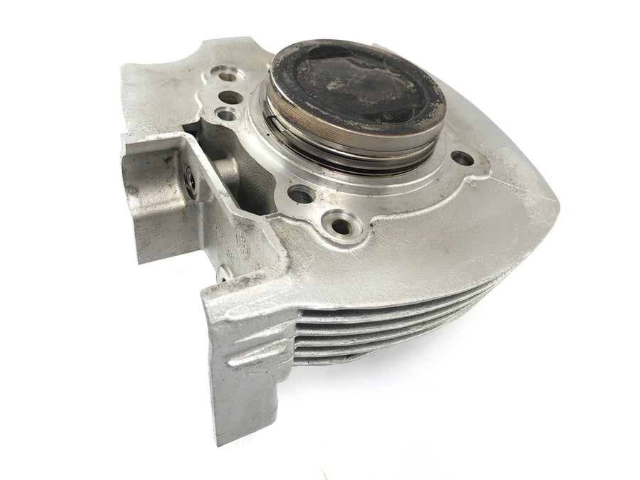 Ducati Monster M600 [1995] - cylinder kit cylinder with pistons at the rear cylinder