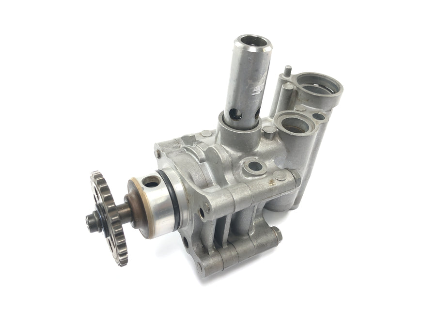 Honda ST 1100 SC26 Pan European [1990] - Oil pump oil supply pump