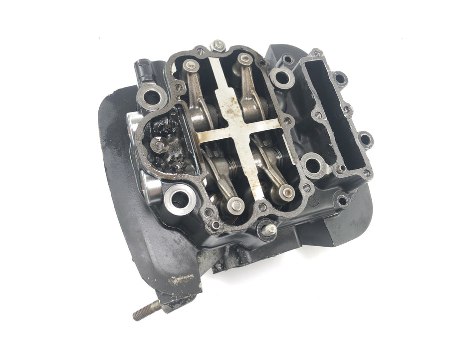 Kawasaki VN 1500 Classic VNT50D [2001] - cylinder head in front