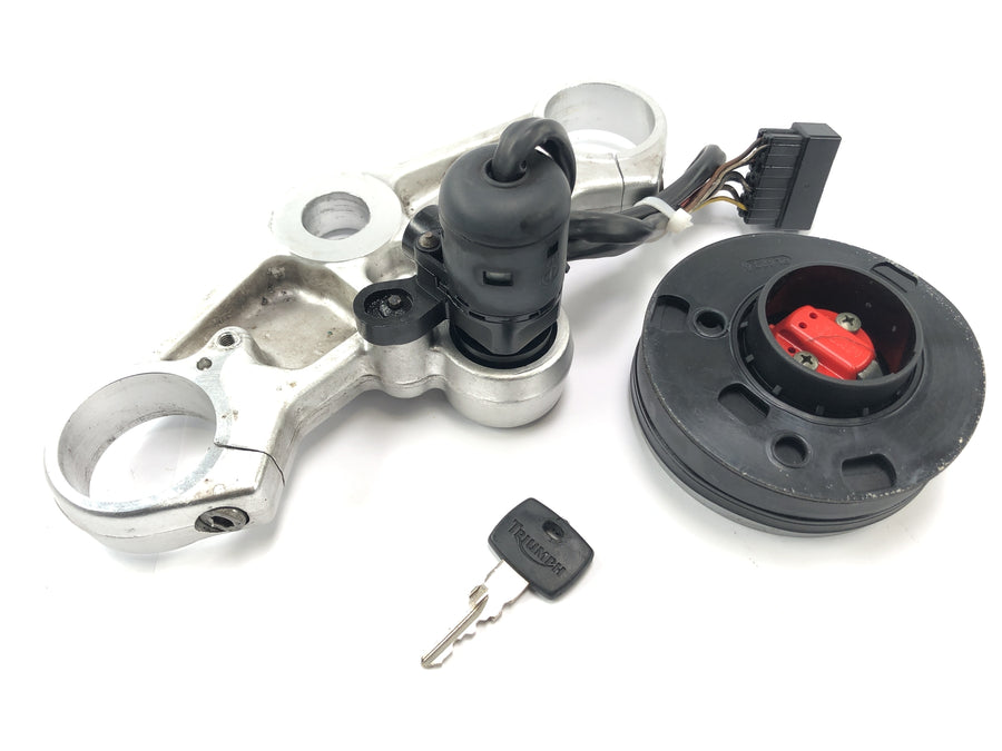 Triumph Daytona 955i T595N [2003] - locksmith ignition lock