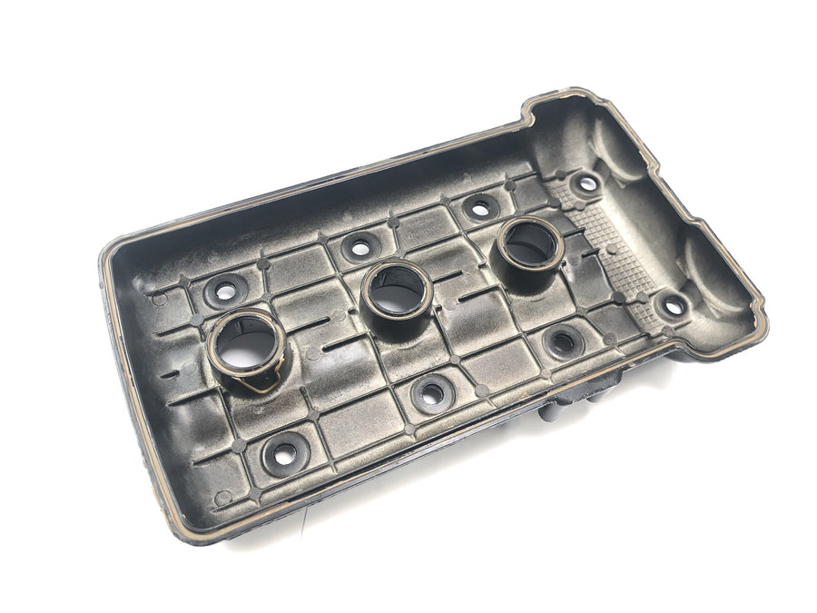 Triumph Tiger 955i 709EN [2003] - Valve cover cylinder head cover magnesium black