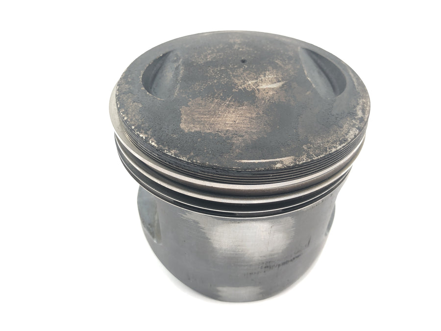 BMW R 100 GS 247E [1991] - cylinder with piston on the left