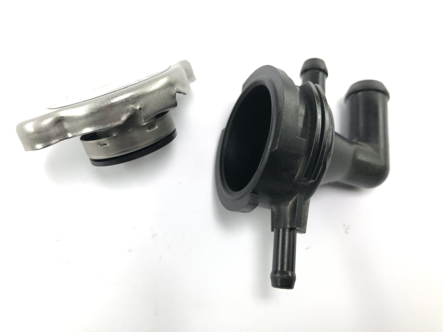 Honda CBR 1000 RR SC59 [2008] - Kühlerdeckel Kühlerverschlussdeckel