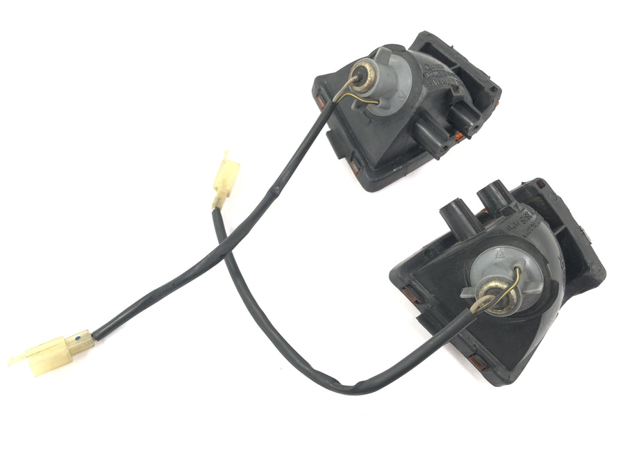 Kawasaki ZX -10 ZXT00B [1990] - turn signal flashing lights.