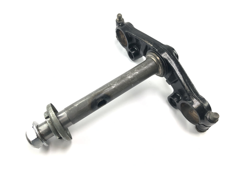 Honda FT 500 PC07 [1983] - Fork bridge below steering head shaft
