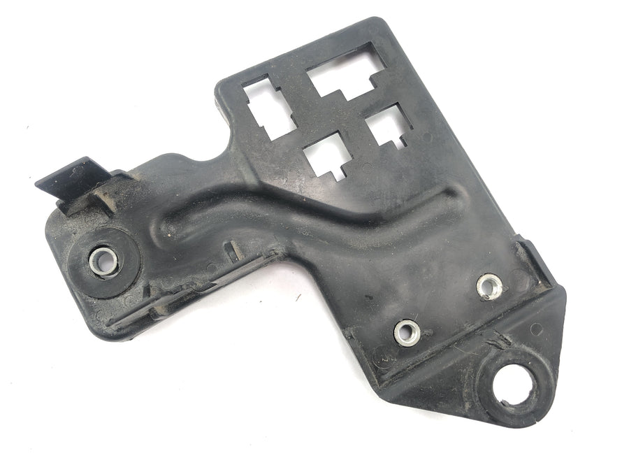 Honda GL 500 Silverwing PC02 [1982] - battery cover bracket bracket right
