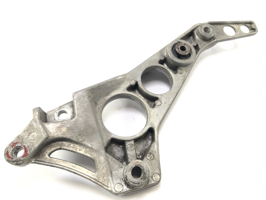 Yamaha RD 350 YPVS 31K [1984] - Footrest holder left