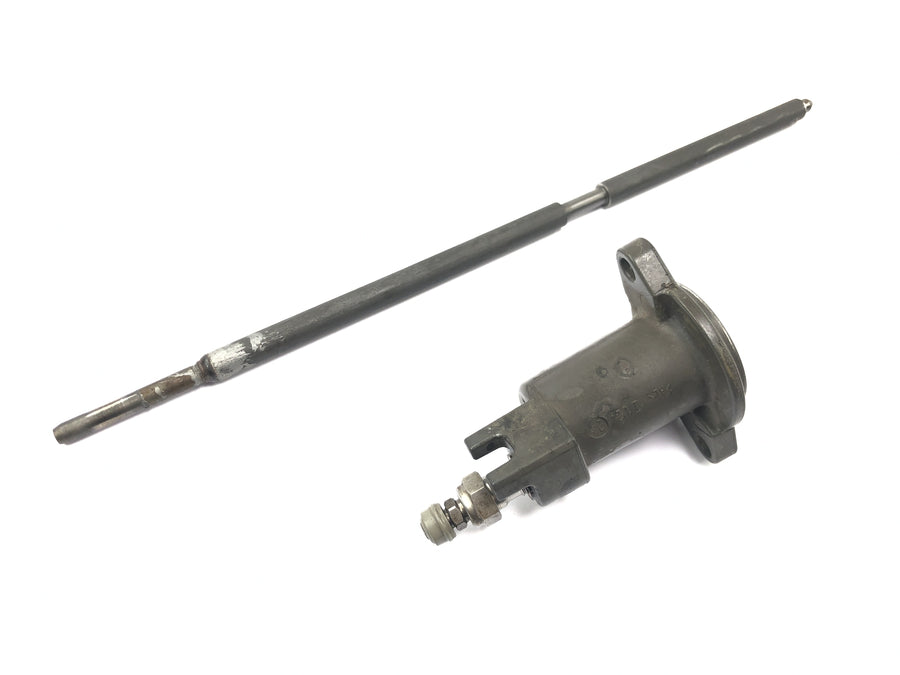 BMW R 1200 R R1ST [2008] - Clutch slave cylinder with clutch push rod clutch cylinder