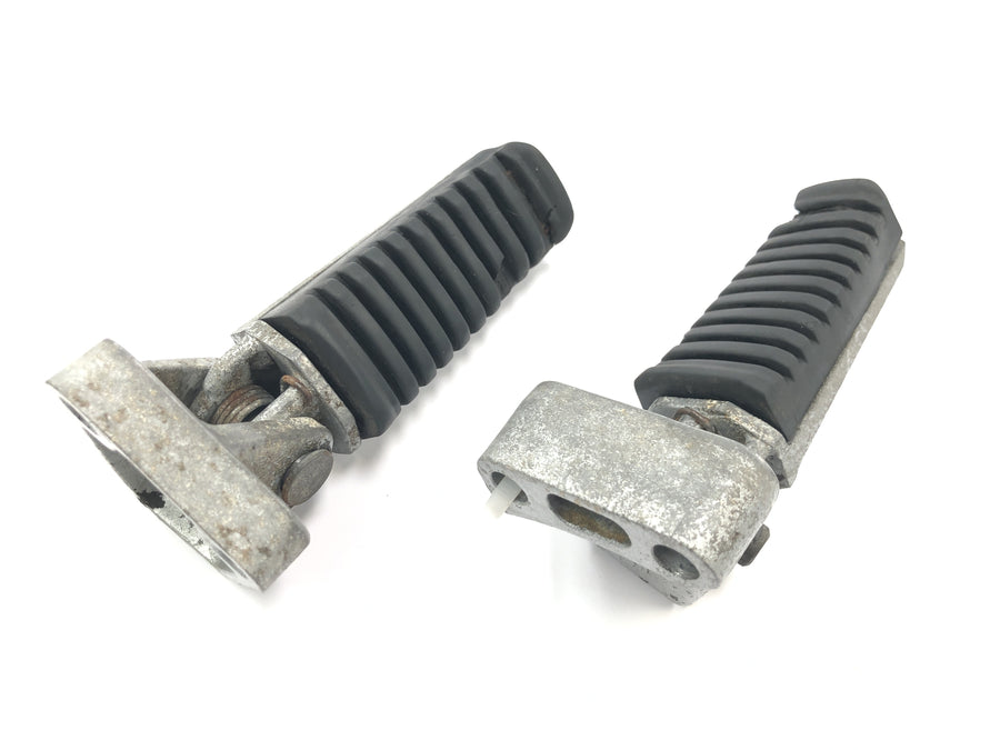 Kawasaki GPZ 1000 RX [1987] - Footrests Driver footrests pair