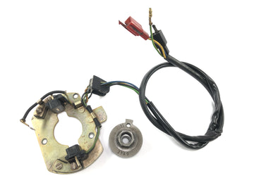 Suzuki GSX R 1100 GU74C [1987] - Pickup sensor plate pulse generator ignition sensor ignition