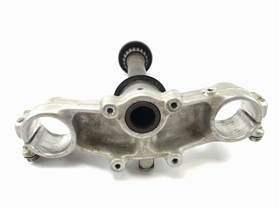 Suzuki DR 350 SK42B [1991] - fork bridge below