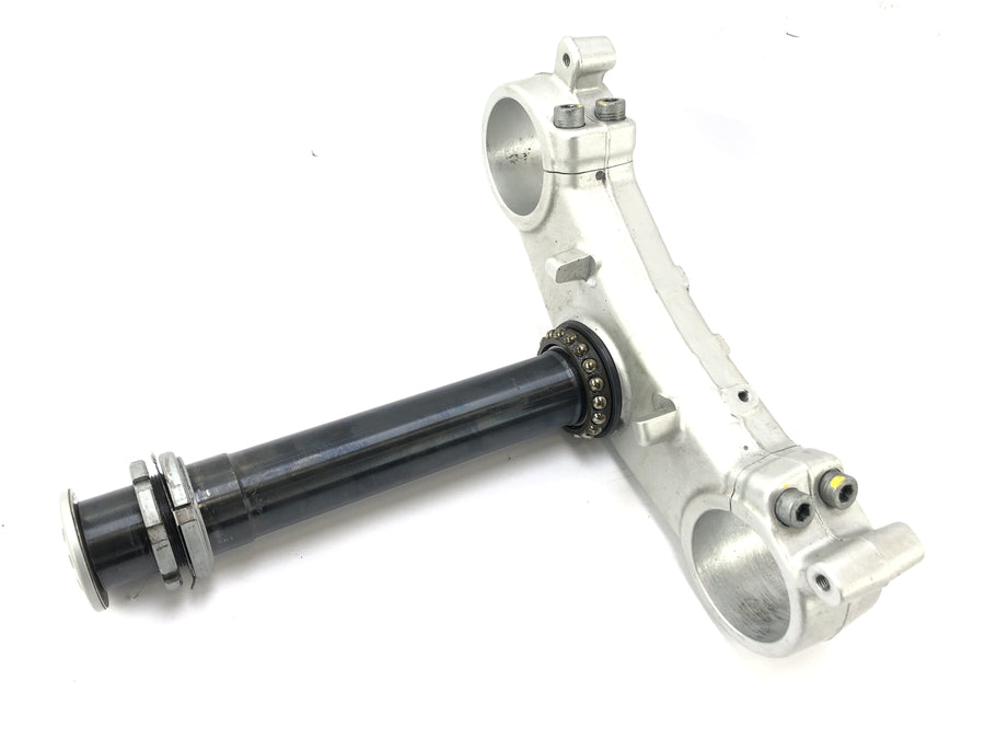 Aprilia RSV4 1000 [2010] - Lower triple clamp