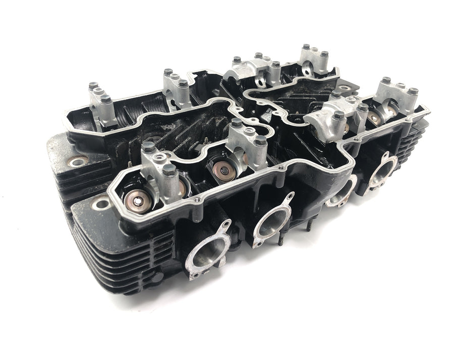 Yamaha XJR 1300 RP02 [1999] - cylinder head valve train valve seat valve guide