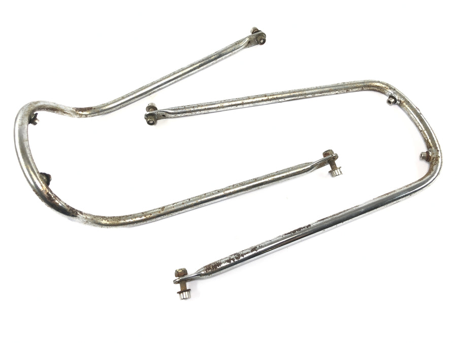 Moto Guzzi V7 Special [1971] - Front fender bracket