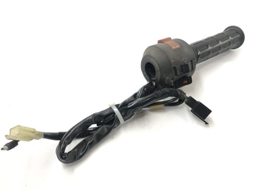 Honda XBR 500 PC15 [1989] - handlebar fitting handlebar switch on the right gas handle