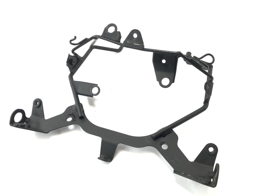Suzuki VZ 1500 WVCU [2011] - Headlight holder lamp holder bracket front